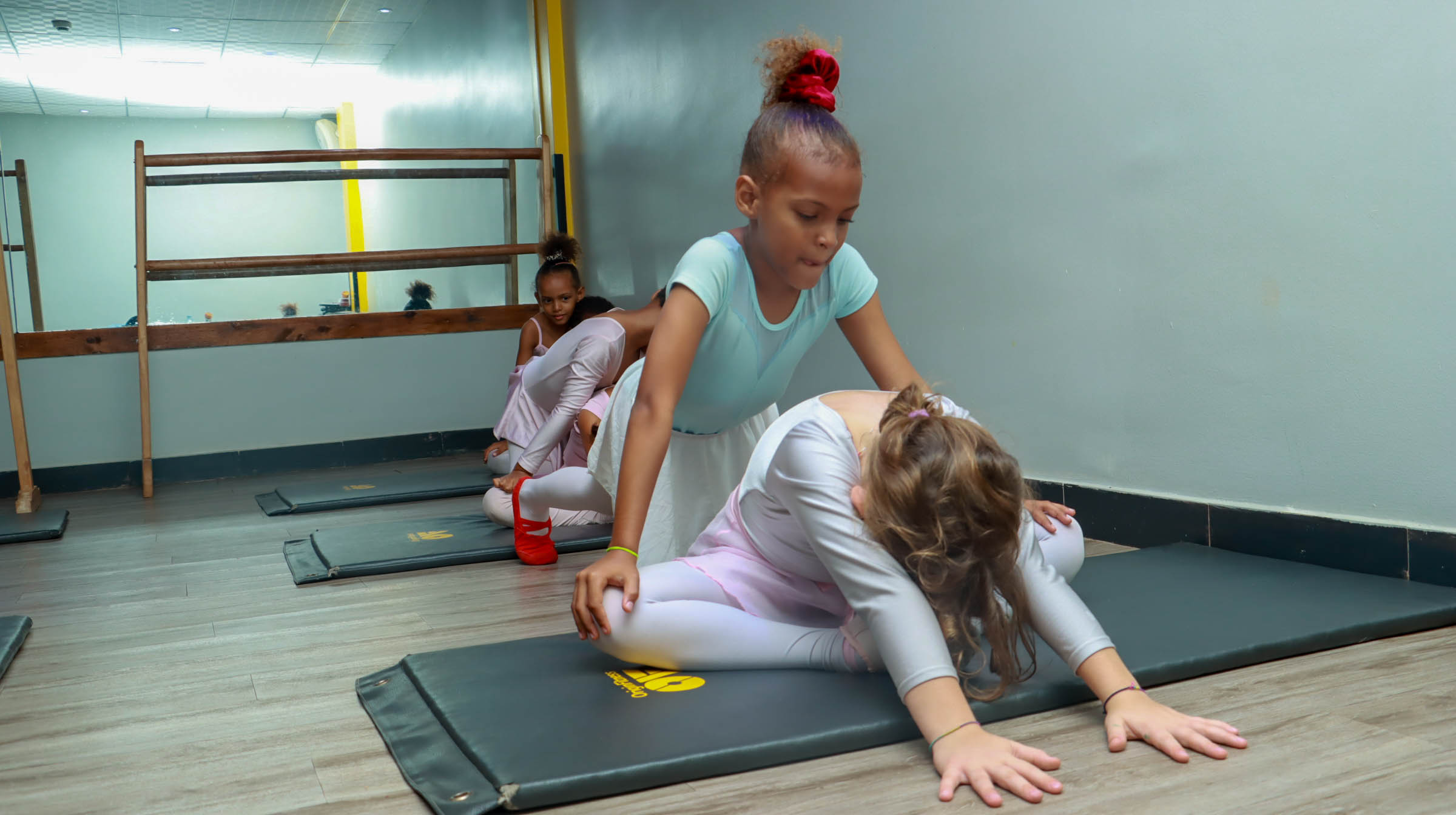 Ballet dance presentation idea for schools
