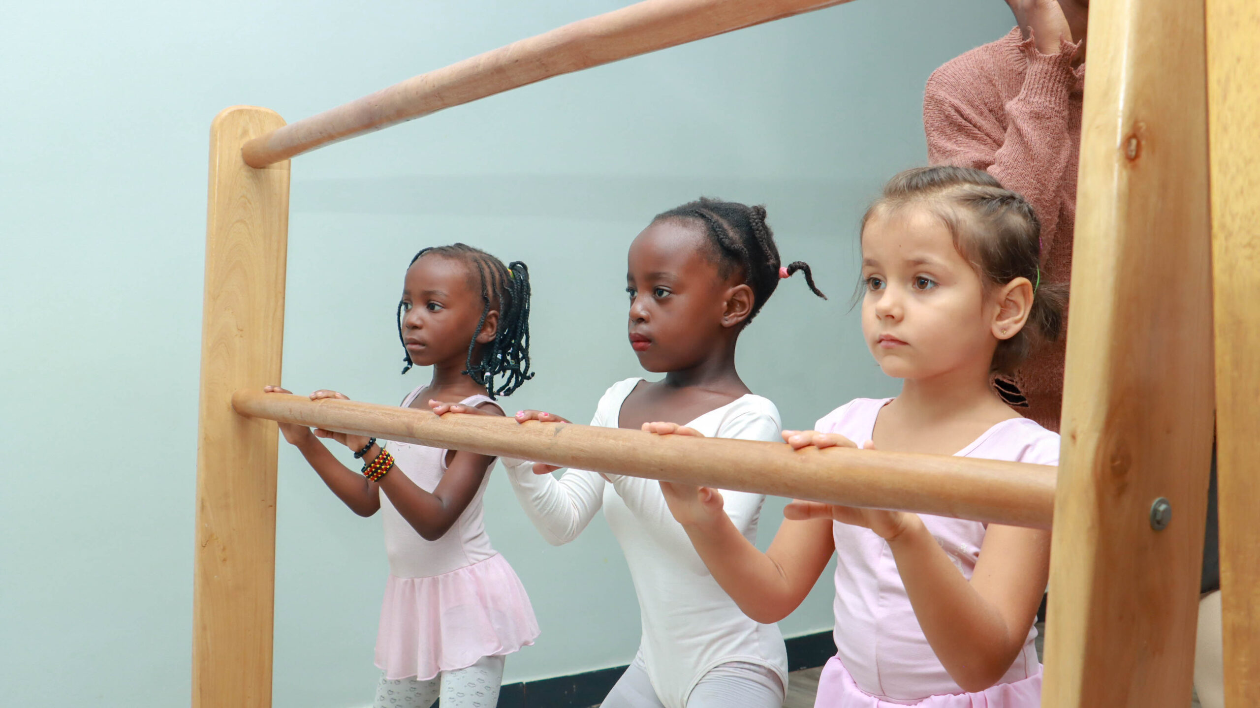 Discover why children prefer international schools that emphasize ballet in their curriculum for a unique educational experience.